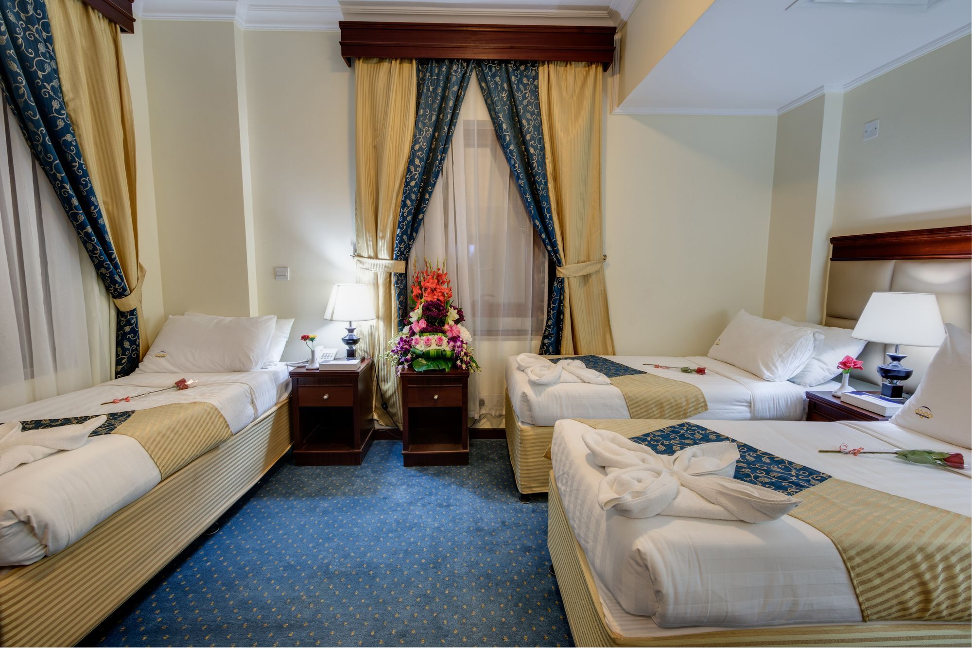 Mawaddah Altaqwa Hotel Медина Экстерьер фото