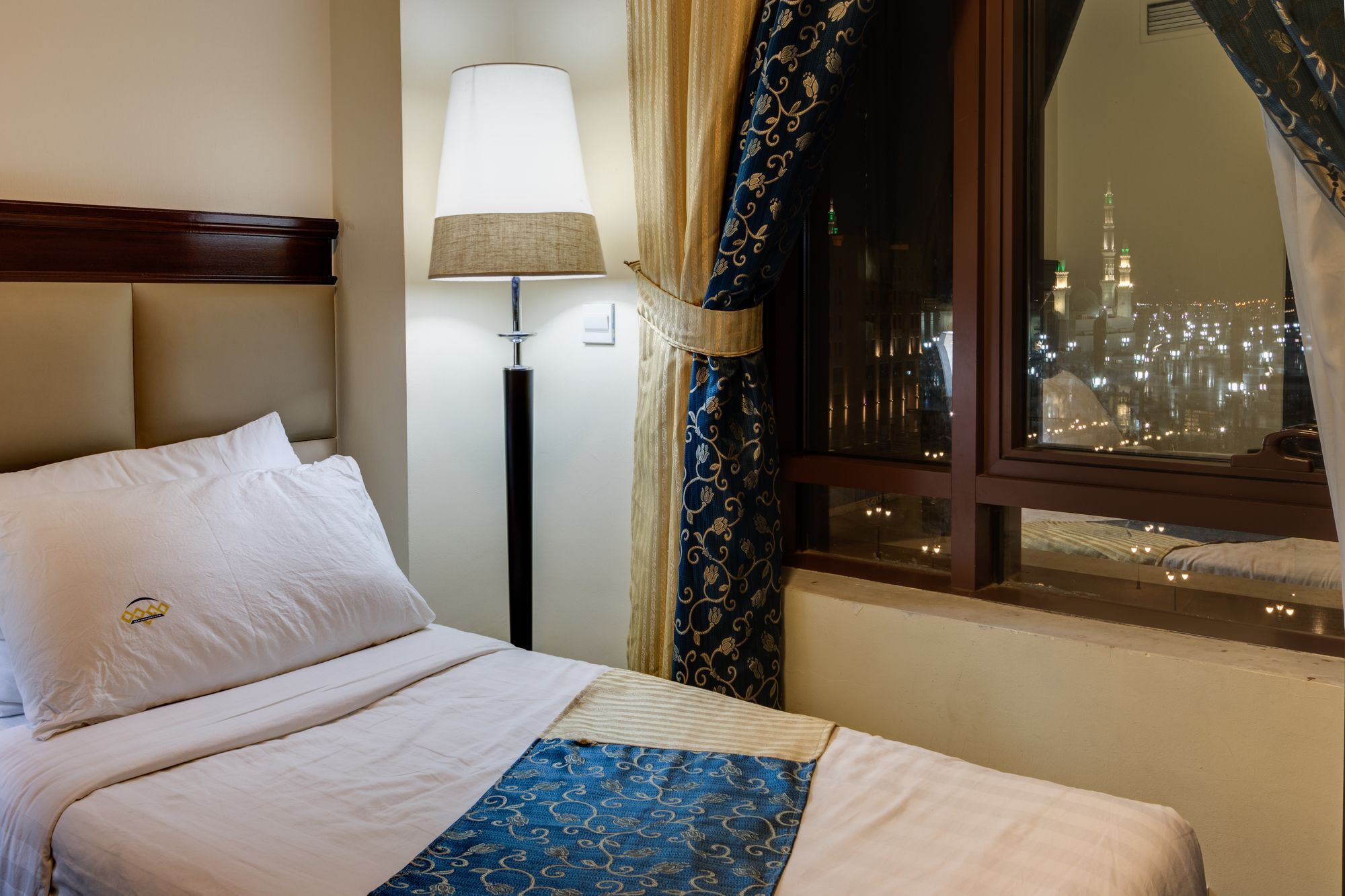 Mawaddah Altaqwa Hotel Медина Экстерьер фото