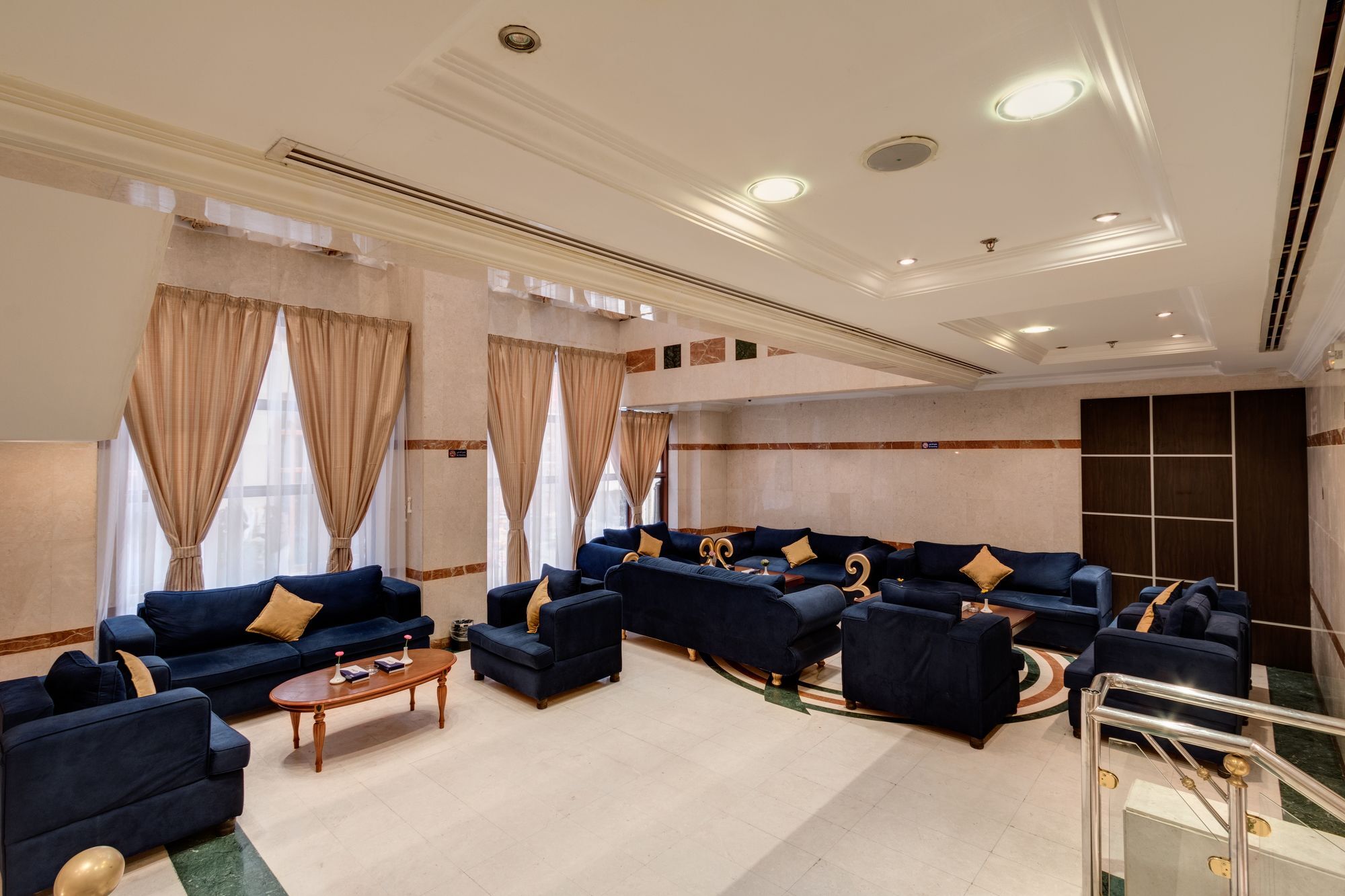 Mawaddah Altaqwa Hotel Медина Экстерьер фото