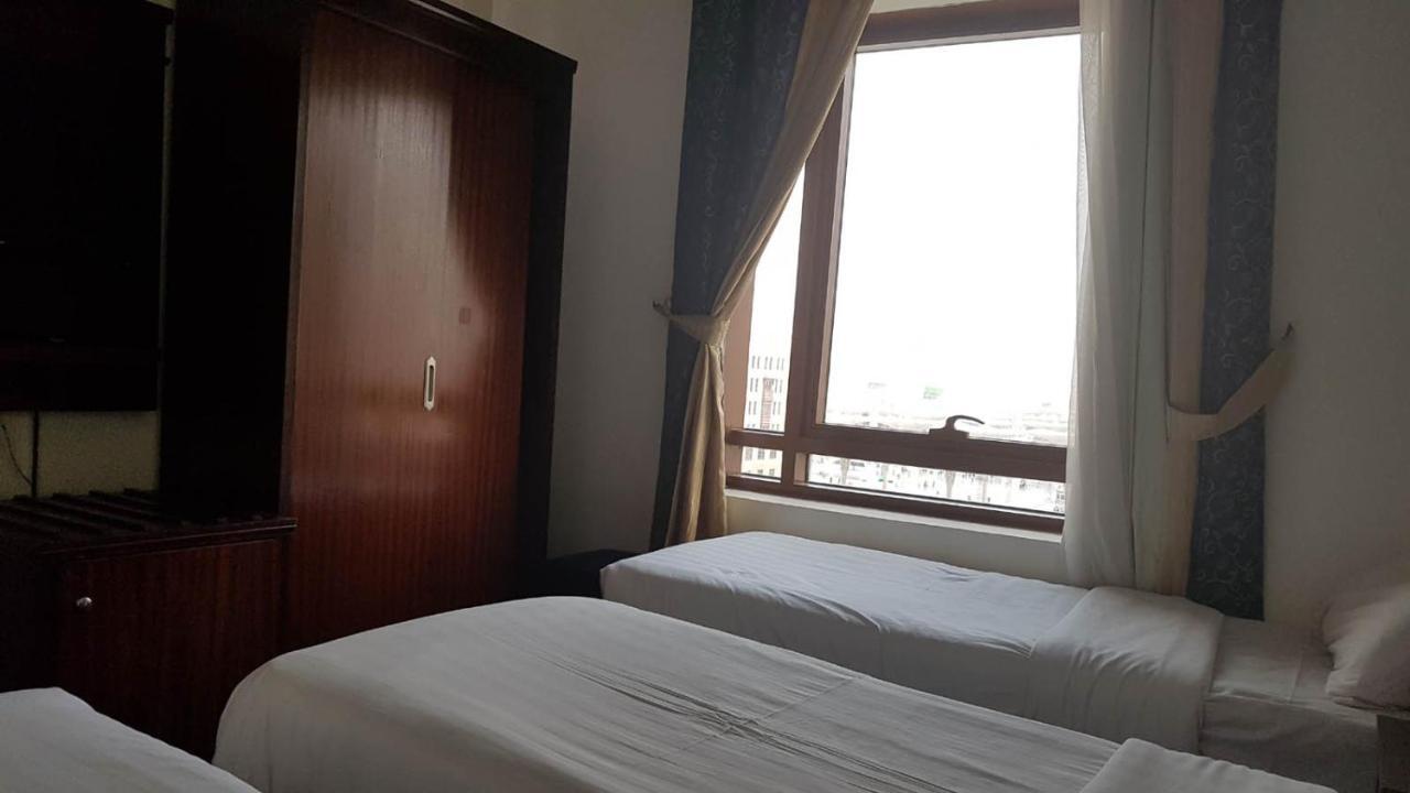 Mawaddah Altaqwa Hotel Медина Экстерьер фото