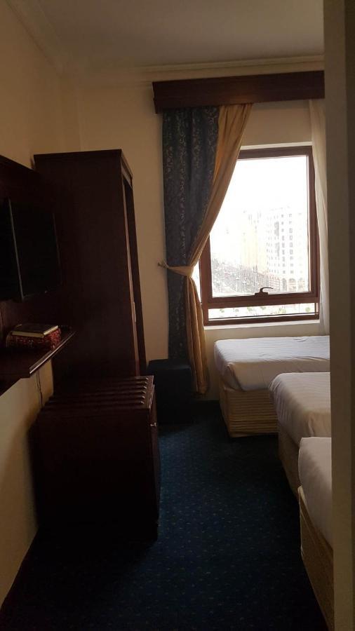 Mawaddah Altaqwa Hotel Медина Экстерьер фото