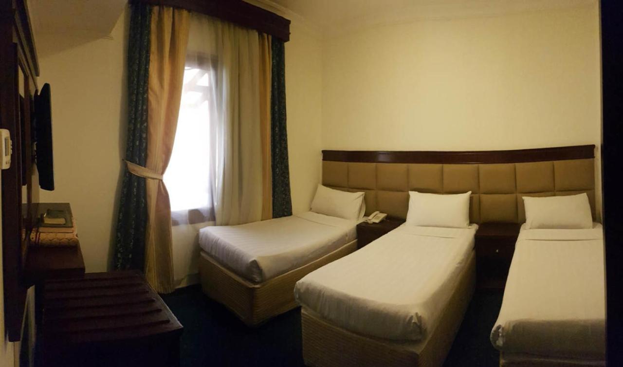 Mawaddah Altaqwa Hotel Медина Экстерьер фото