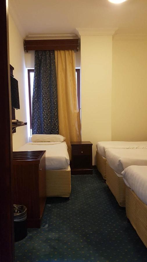 Mawaddah Altaqwa Hotel Медина Экстерьер фото